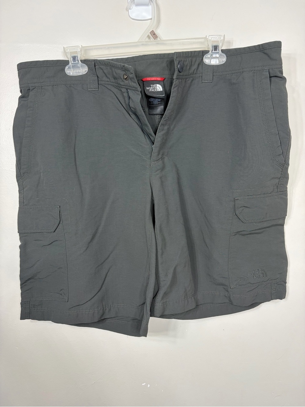 The North Face Men’s Charcoal Gray Cargo Shorts
